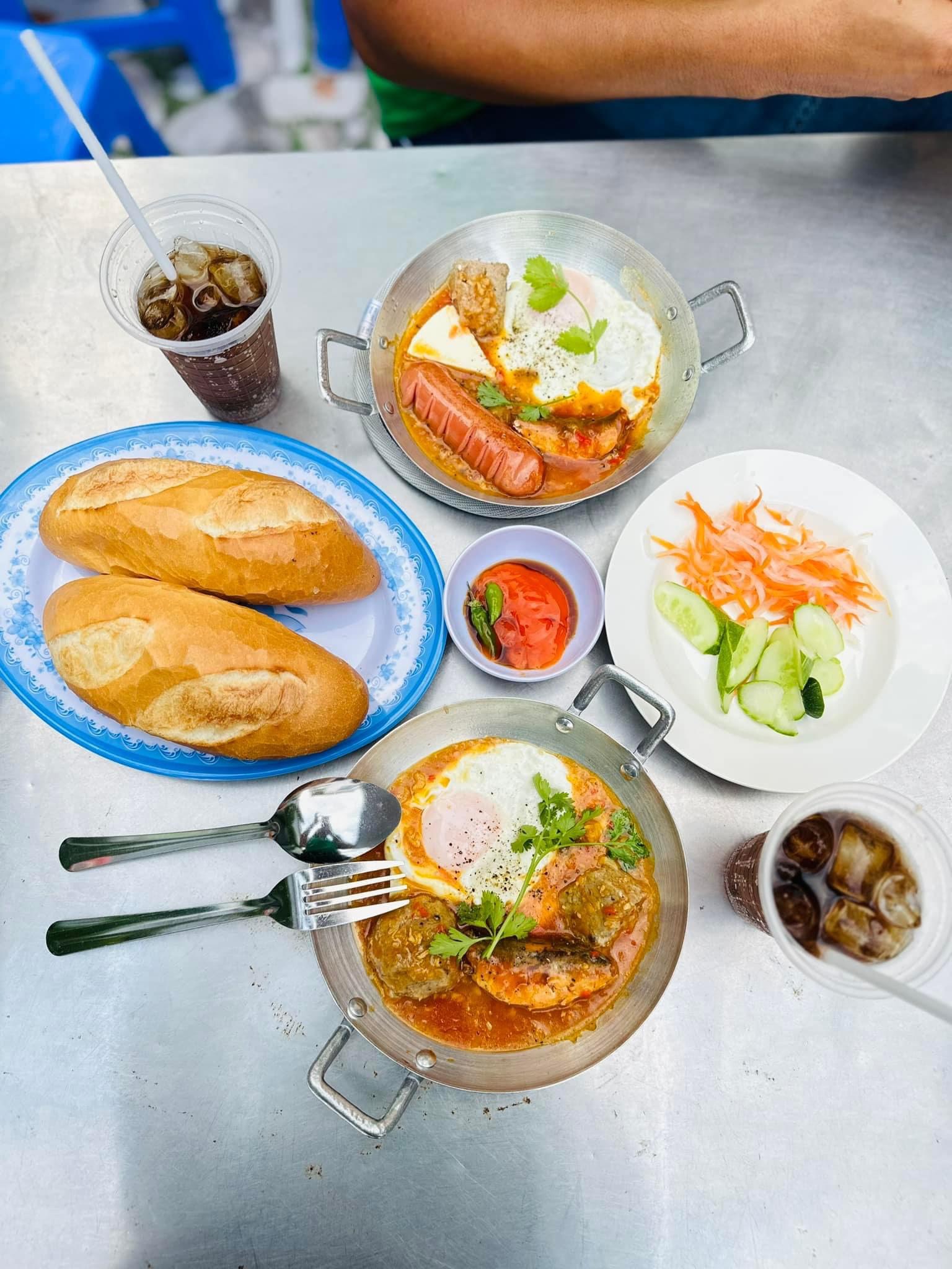 Bánh Mì Chảo Sumo - Lê Đức Thọ
