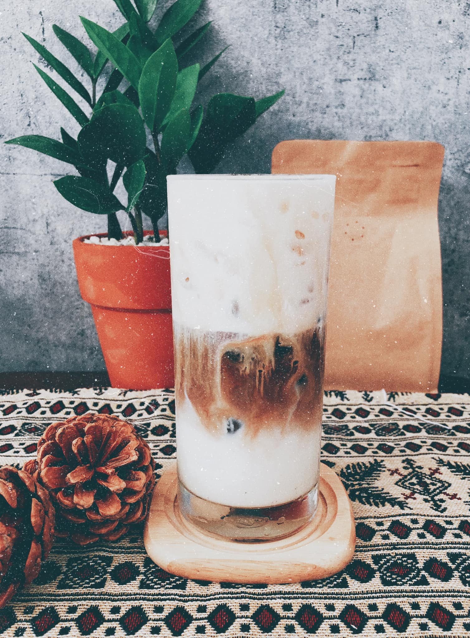 ÔLê Coffee & Beer - Phạm Văn Đồng