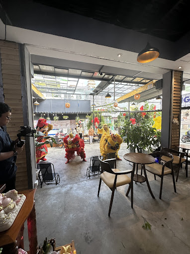 Yang Coffee & More - Lê Thúc Hoạch