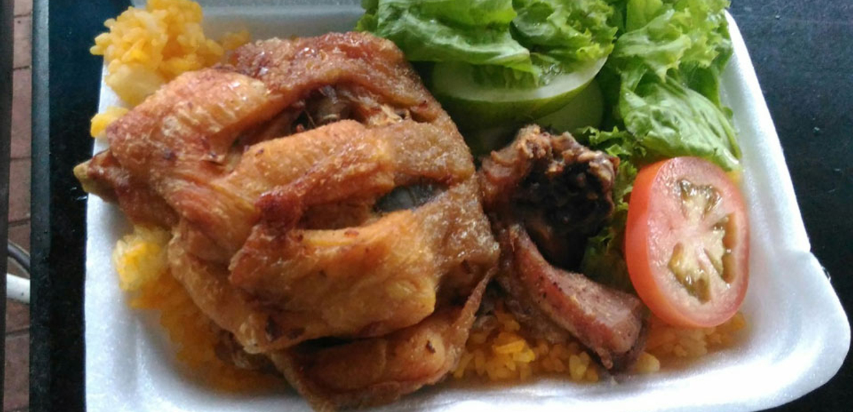 Cơm Gà Xối Mỡ Phươg Ngọc - D5
