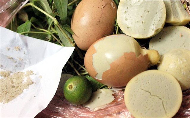 Quán Ăn Vặt Chị Quỳnh 122 - Bình Quới