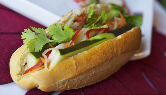 Bánh Mì Nướng Bơ Mật Ong Bà Lợi - Trần Đại Nghĩa