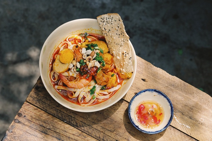 Nguyệt Cát - Bún Riêu & Mì Quảng - Lê Lợi