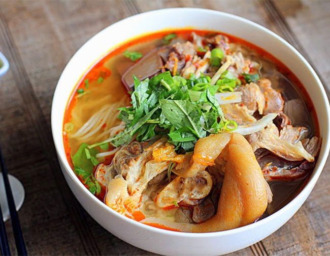 Mệ Ơi Bún Bò Huế - Nguyễn Ảnh Thủ