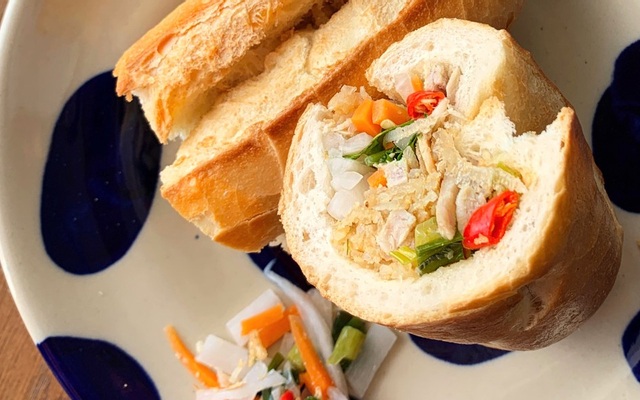 Bánh Mì Hà Nội - Quang Trung