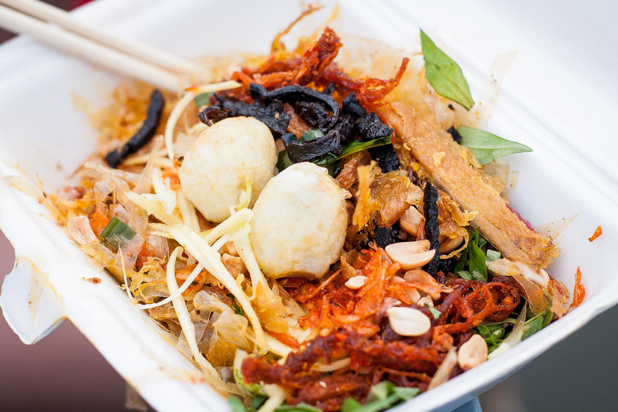 Bánh Tráng Bà Ngoại Xì Tin - Tân Kỳ Tân Qúy