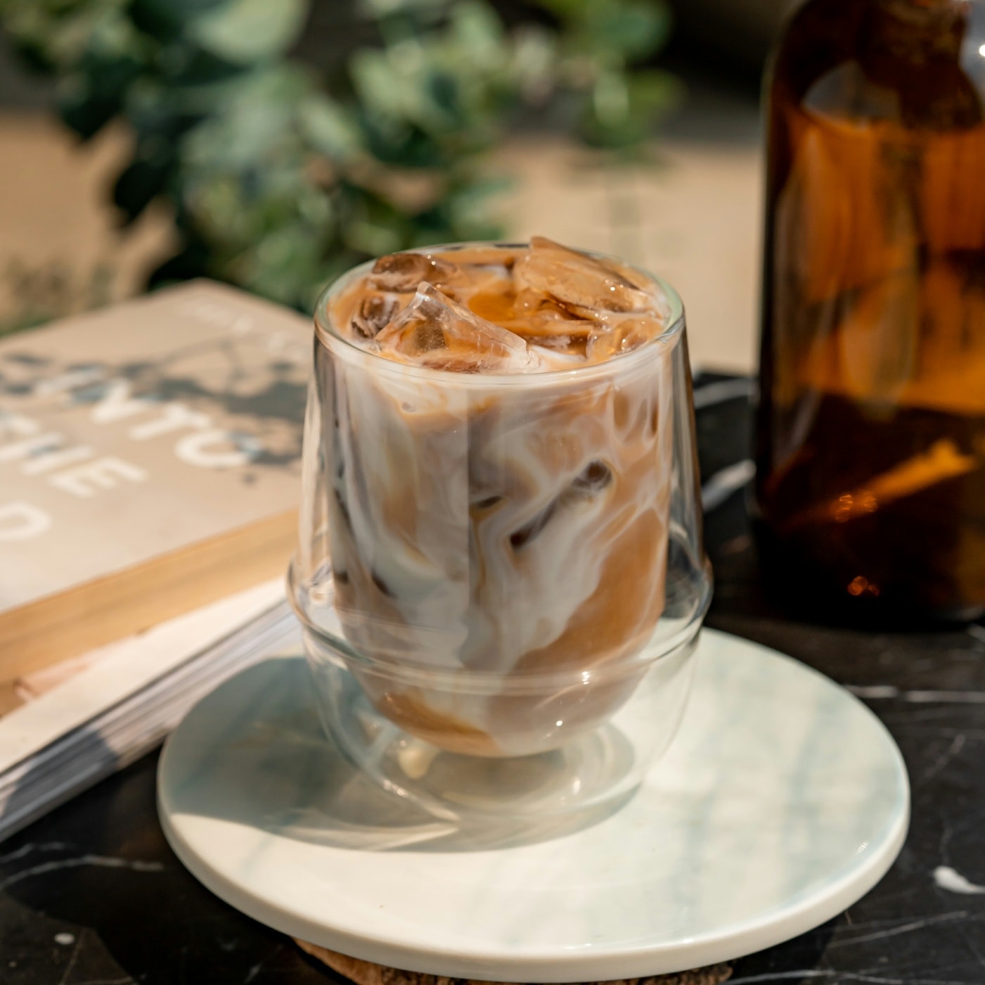 BEE Coffee & Tea - Tầng 1 Cao Đẳng FPT Polytechnic
