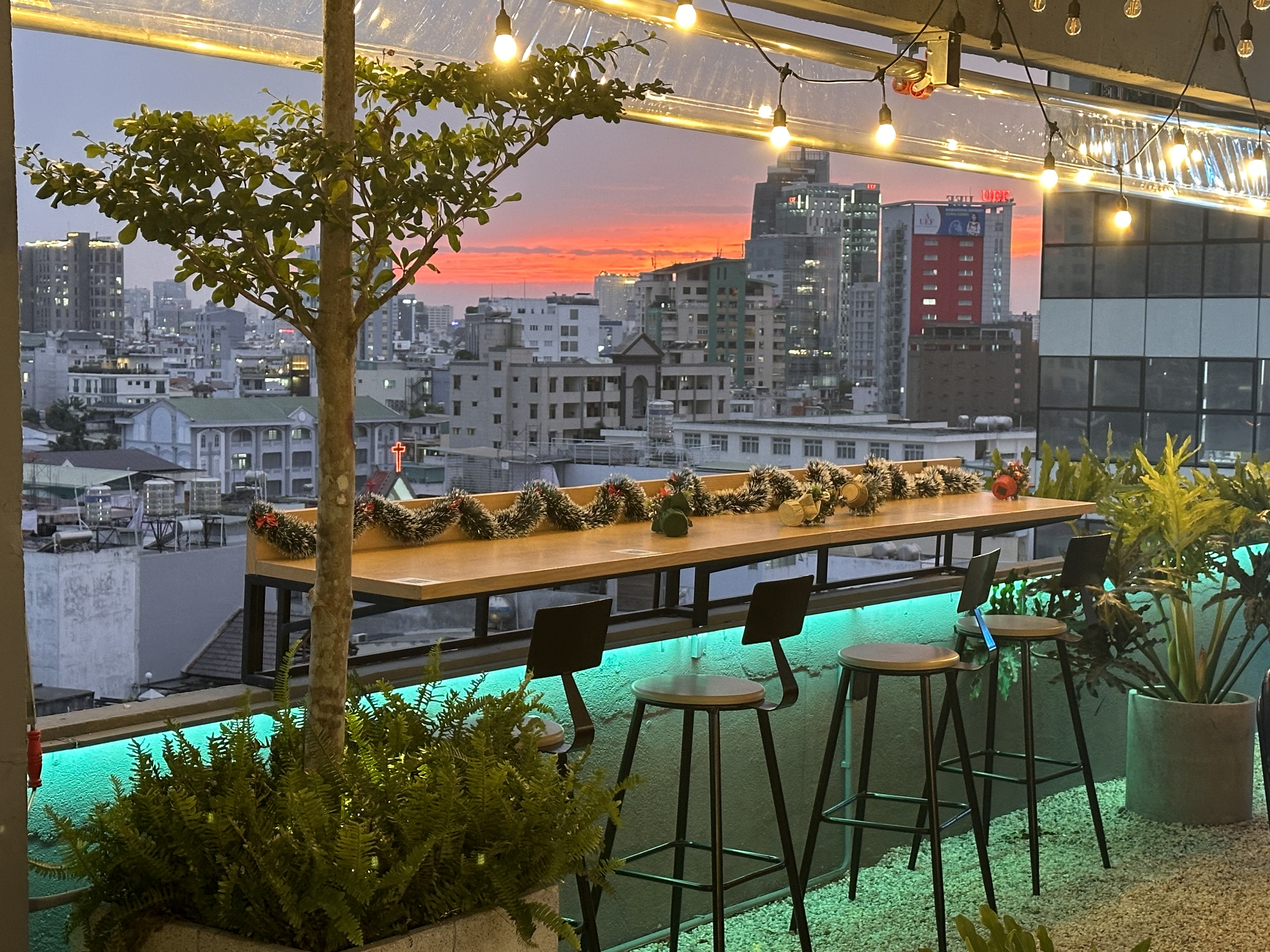 4Bs Rooftop - Xô Viết Nghệ Tĩnh