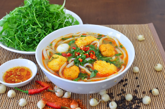 Quán Chi 36 - Bánh Canh Cá Lóc - Chu Mạnh Trinh
