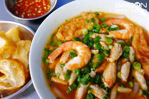 Bánh Canh Cua Thu Vân - Âu Dương Lân