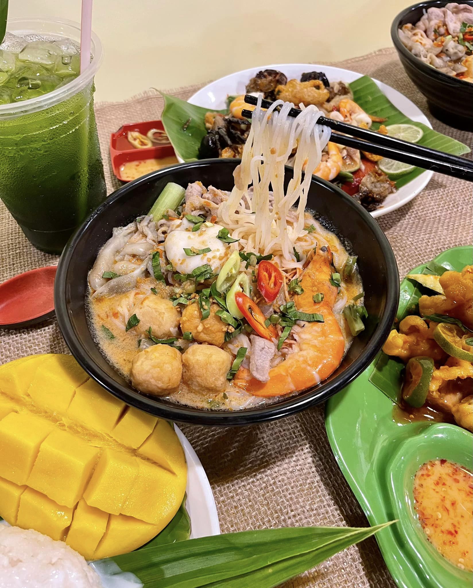 Bún Mắm Tài Lộc - Cách Mạng Tháng 8