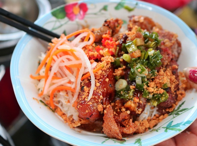 Bún Thịt Nướng - Cơm Tấm Cô Duyên - Nguyễn Thượng Hiền