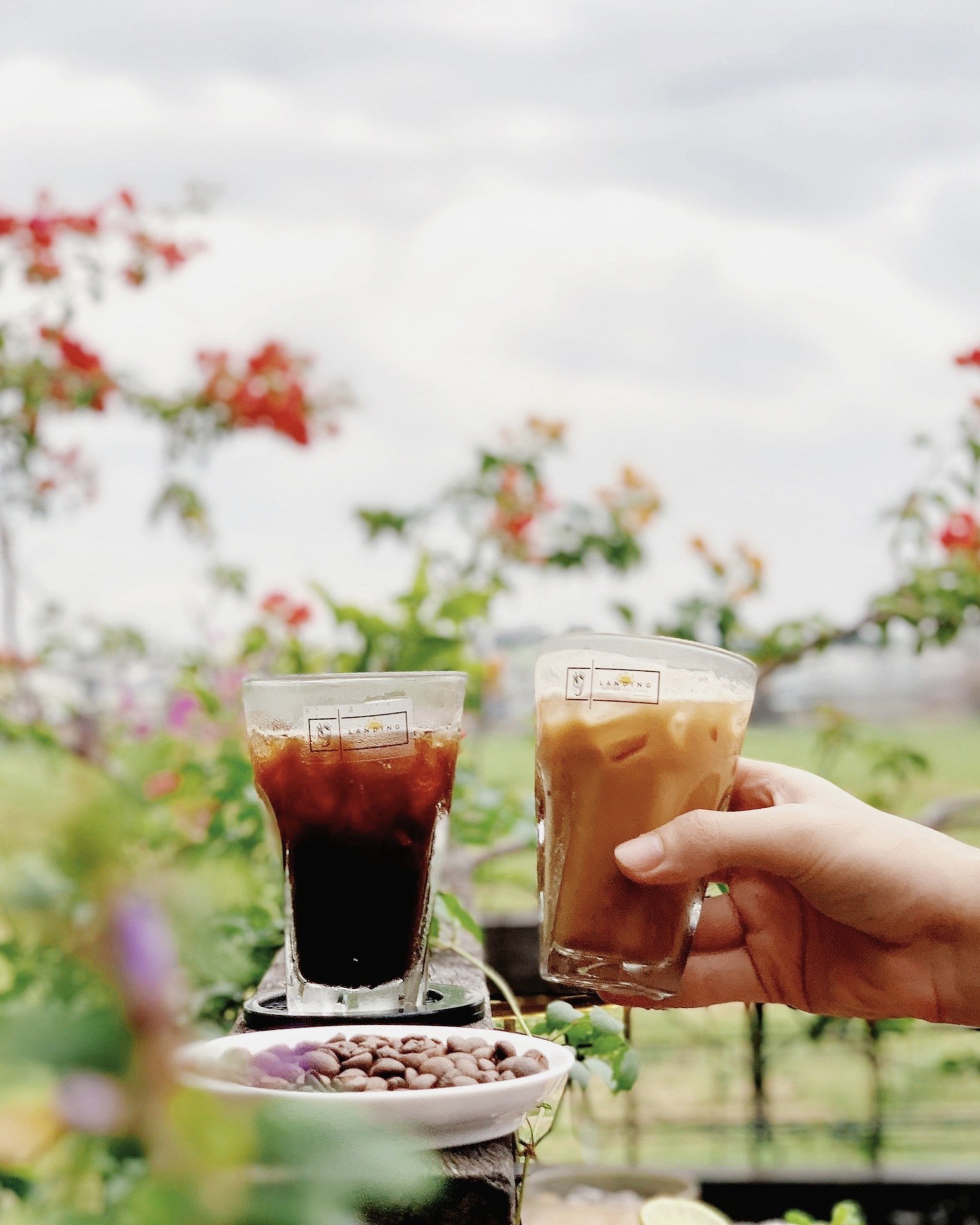Landing - Milk Tea & Coffee - Nguyễn Văn Công