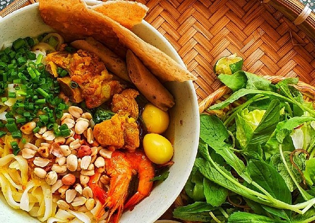 Nguyệt Cát - Bún Riêu & Mì Quảng - Lê Lợi