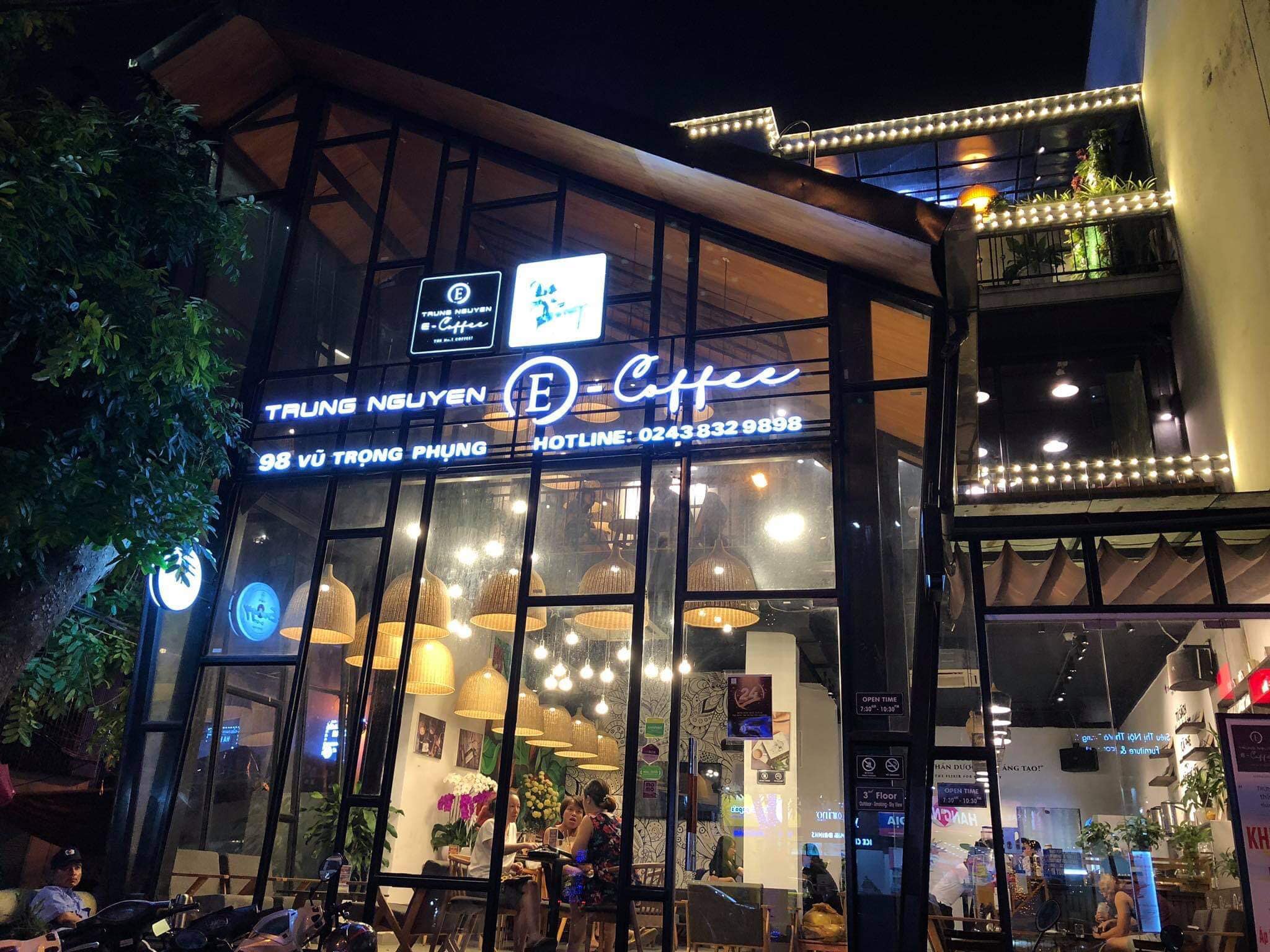 Trung Nguyên E-Coffee - Vũ Trọng Phụng