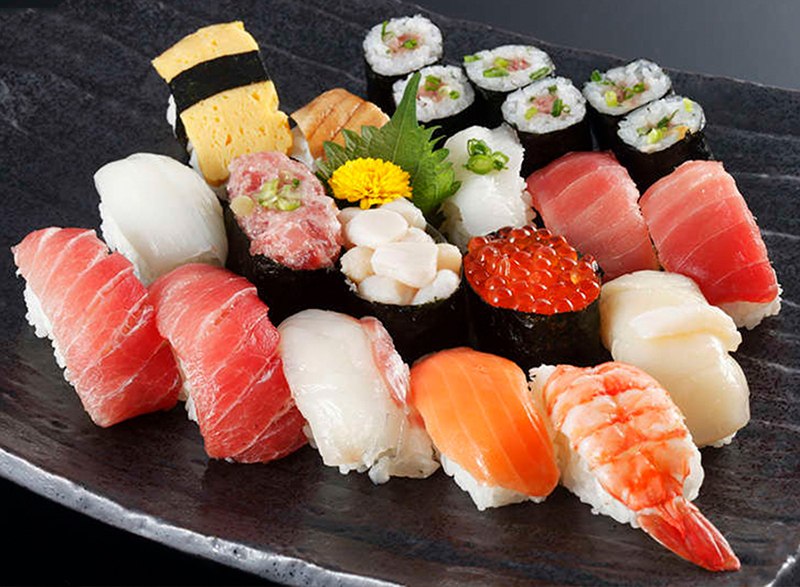 Mr. TÔM Sushi - Sushi Đường phố - Lê Văn Thọ