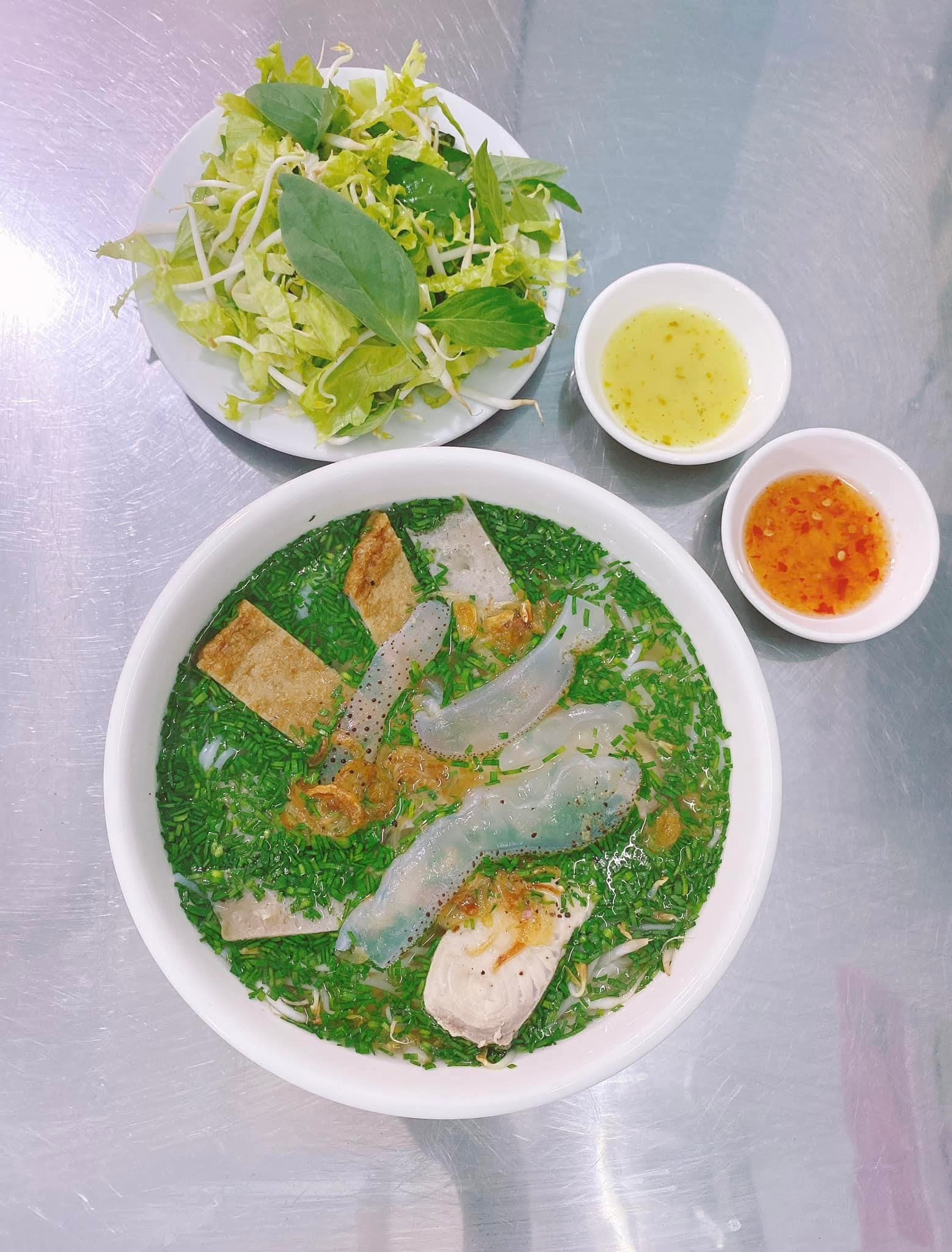 Bánh Canh Hẹ - Bún Cá Sứa - Bùi Xuân Phái