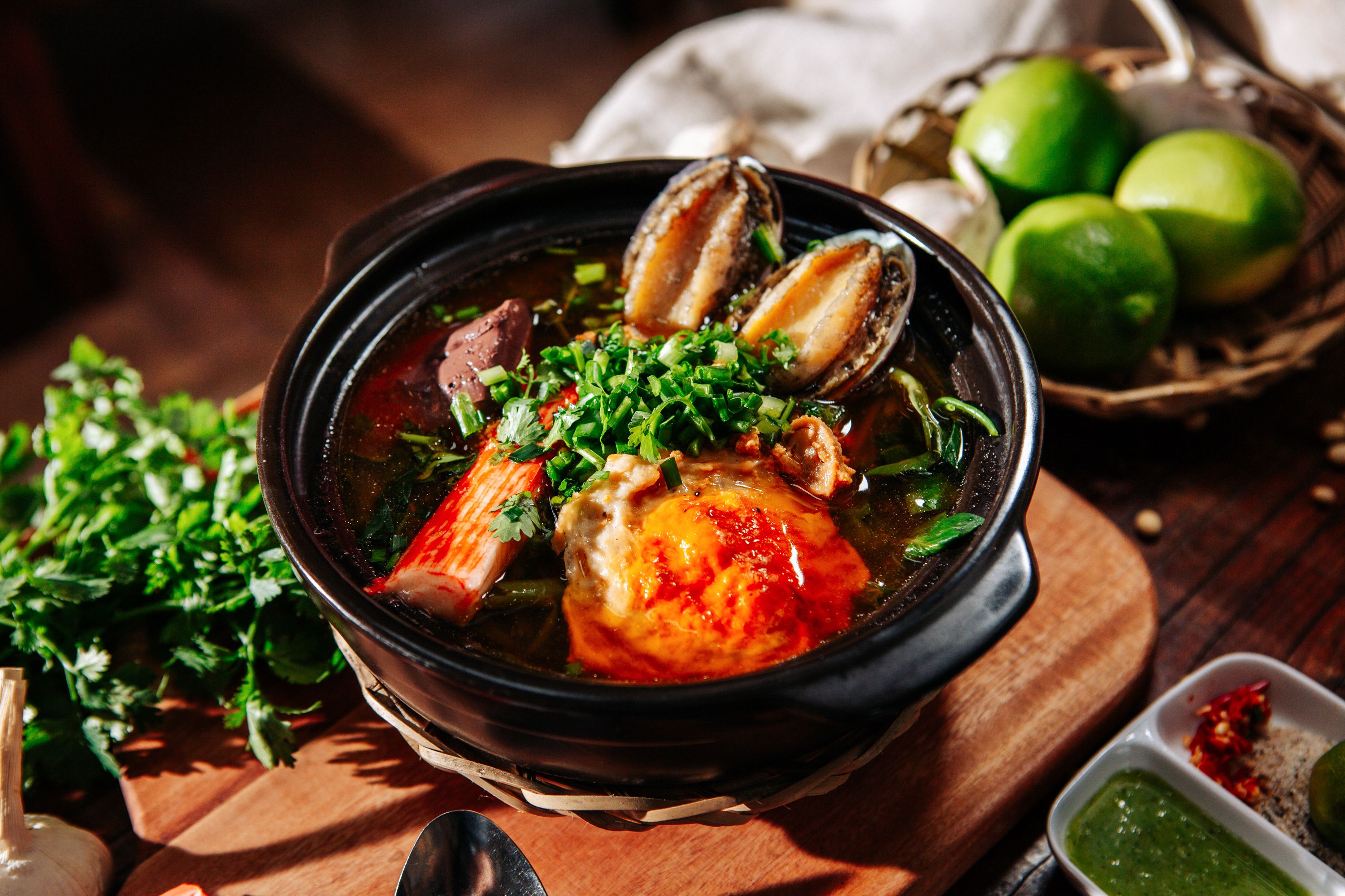 Bánh Canh Ghẹ Gia Nguyễn - Cộng Hòa