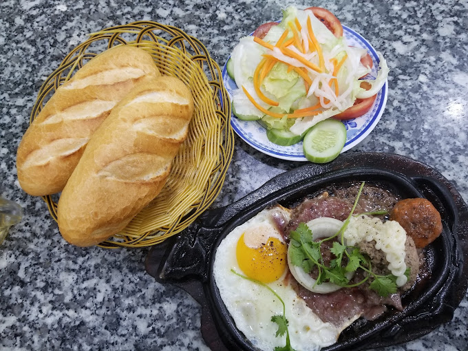 Bò Bít Tết Nguyên Thảo - Nguyễn Văn Đậu