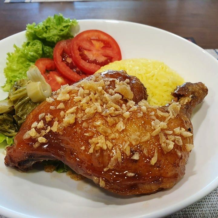 Cơm Gà Xối Mỡ Cô Đào - Phạm Viết Chánh