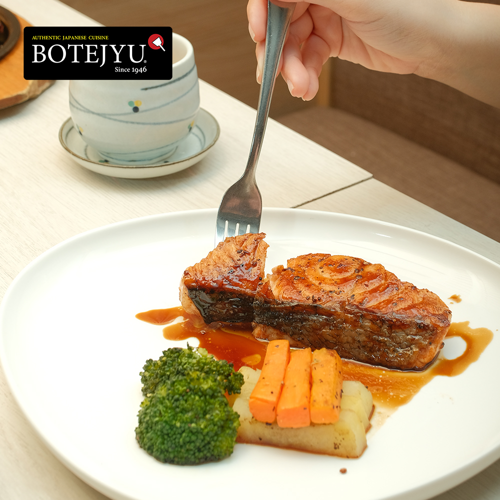 Botejyu Okonomiyaki Crescent Mall - Tôn Dật Tiên