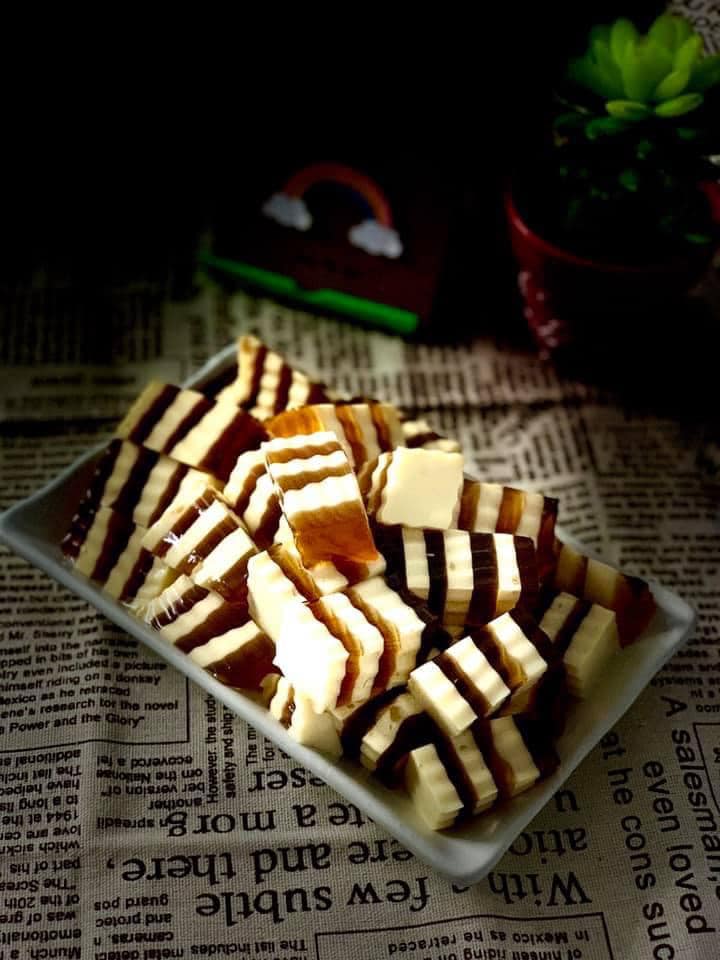 Tiệm Ăn Vặt Suki - Bà Hom