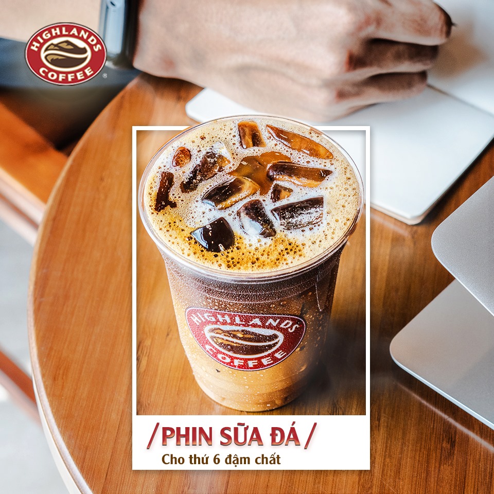 Highlands Coffee - Bến Bình Đông