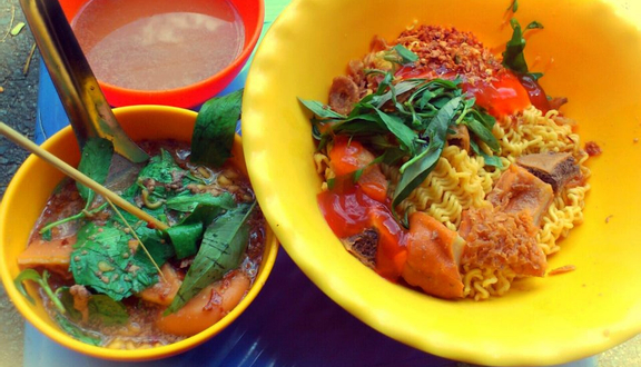 Bánh Mì Phá Lấu Peter Huỳnh - Phạm Viết Chánh