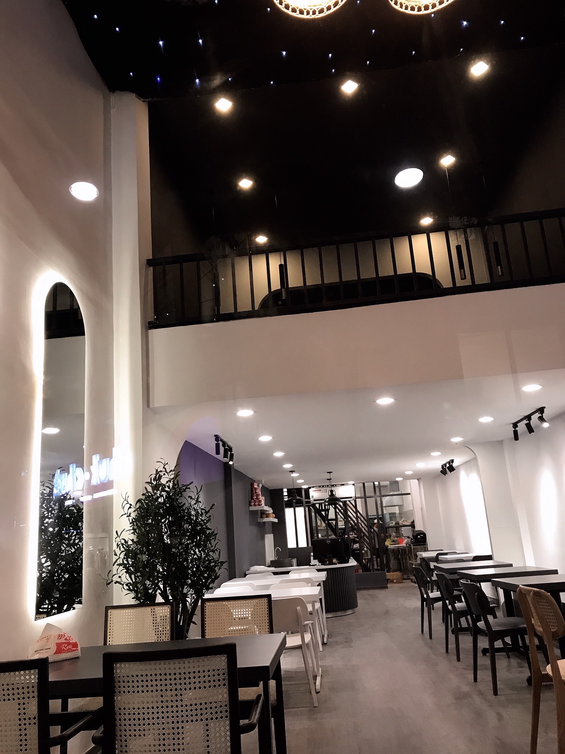 Tum Thai - Lê Trung Nghĩa