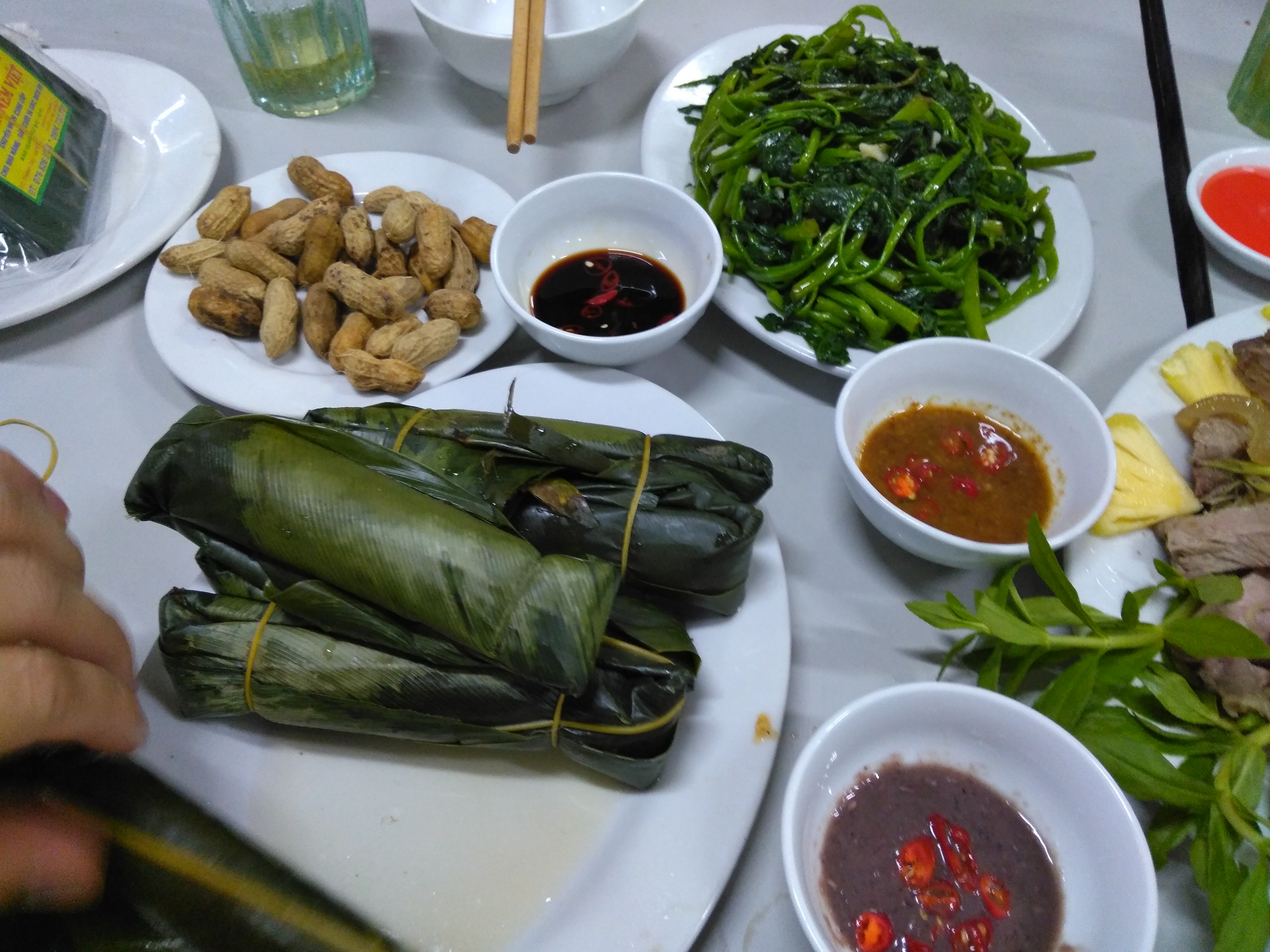 Nhà Hàng Mạnh Hùng - Lê Trọng Tấn