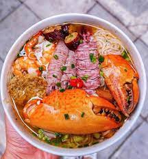 Hoàng Linh - Hoàng Cầu Mới