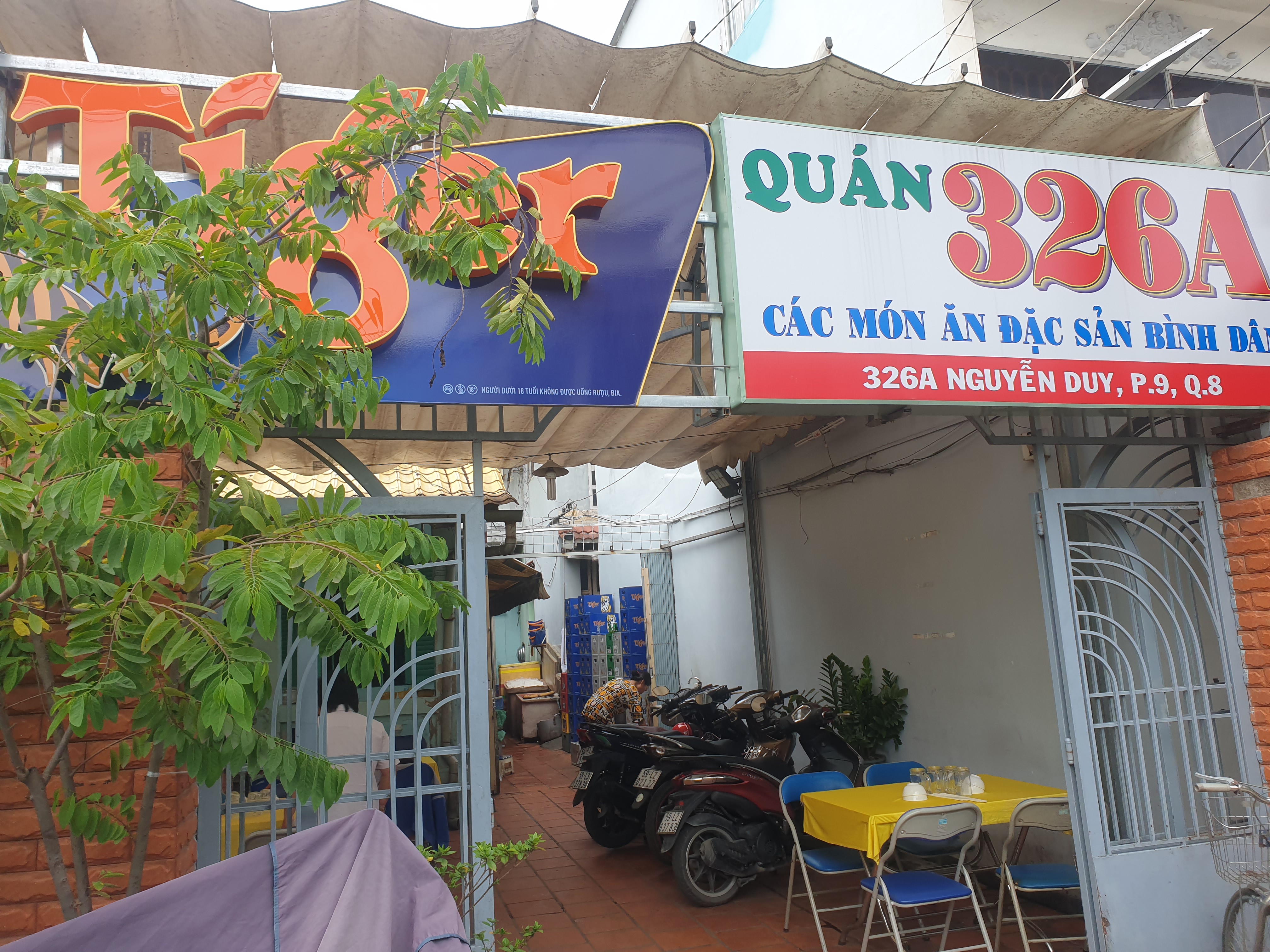 Quán Ăn Gia Đình 326 - Nguyễn Duy