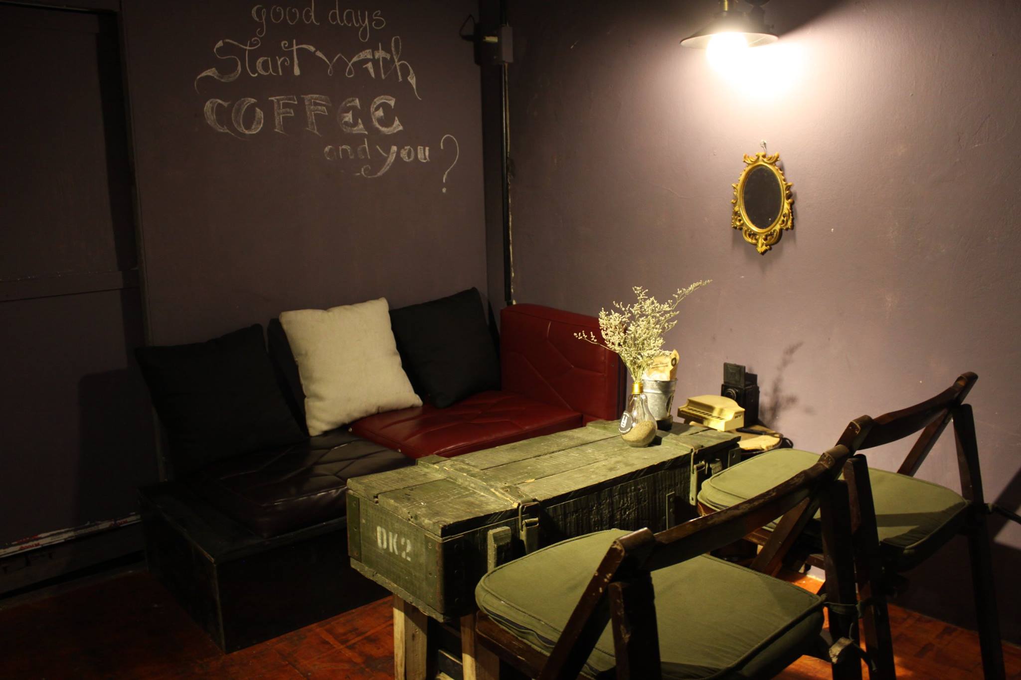 Hippo Cafe - Phó Đức Chính