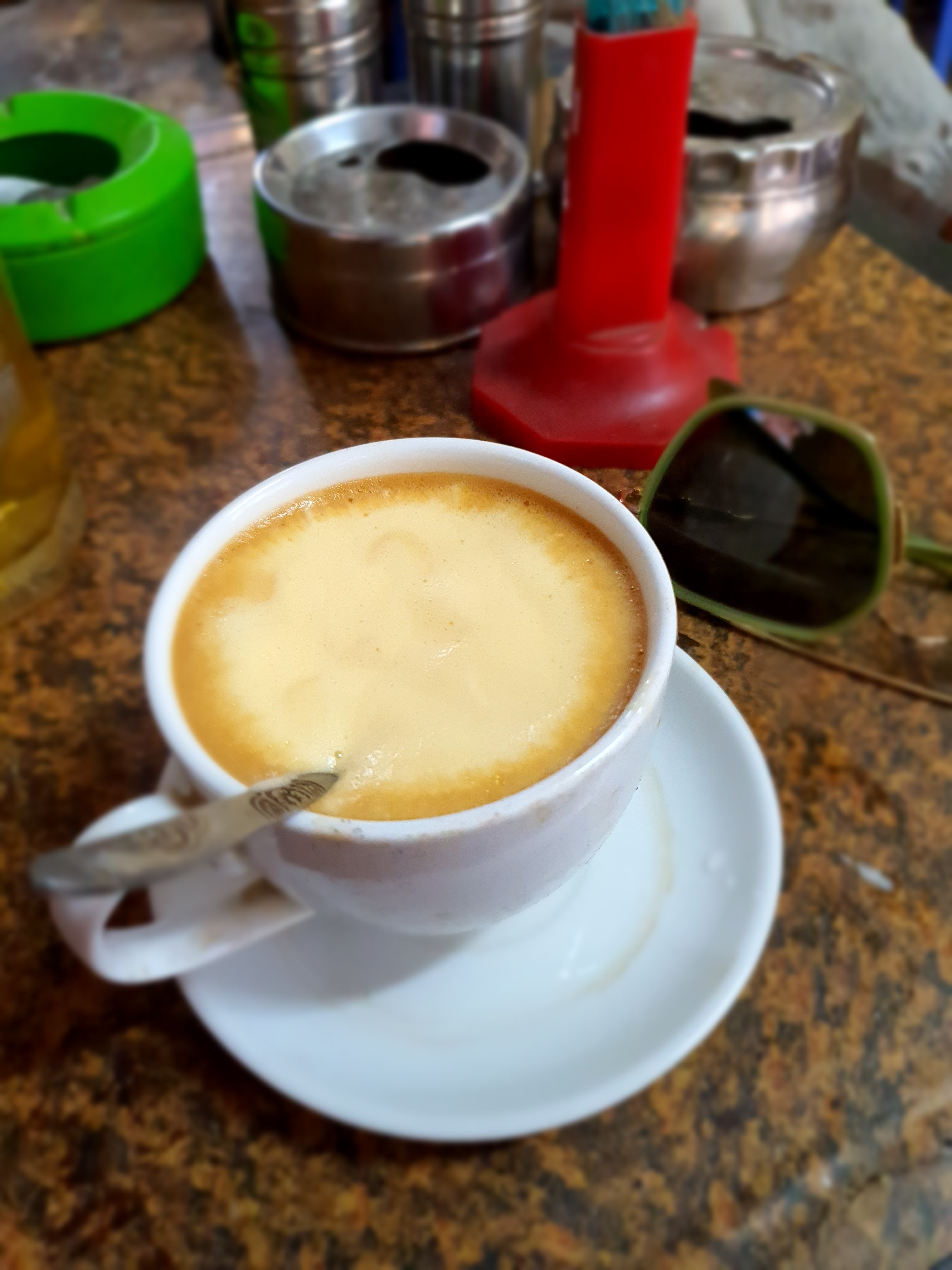 61 Cafe - Bát Sứ