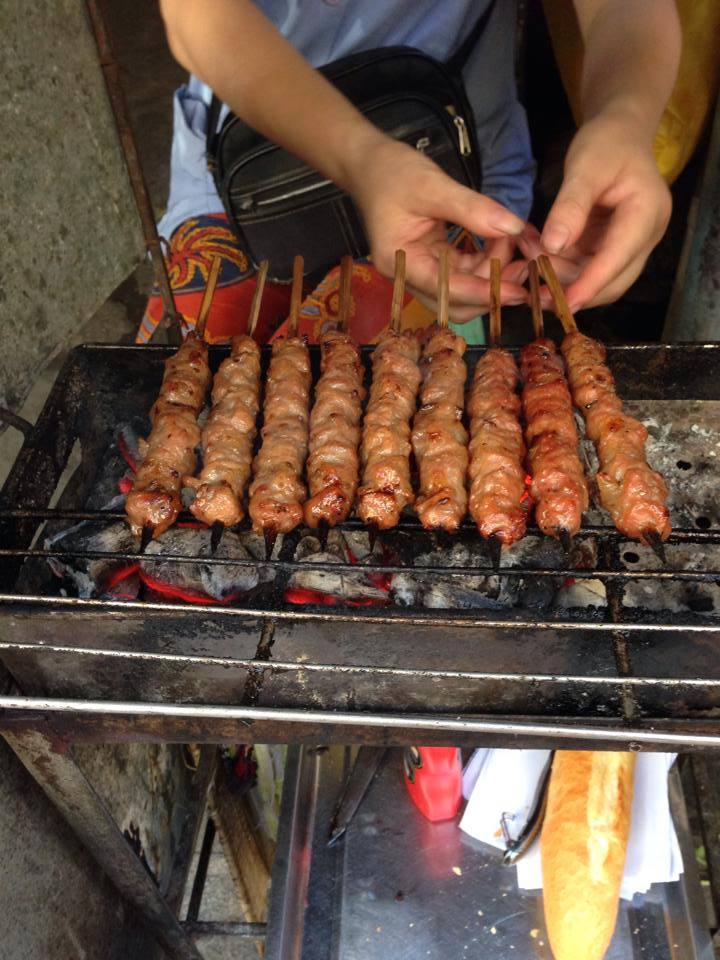 Bánh Mì Thịt Xiên - Nguyễn Văn Tố