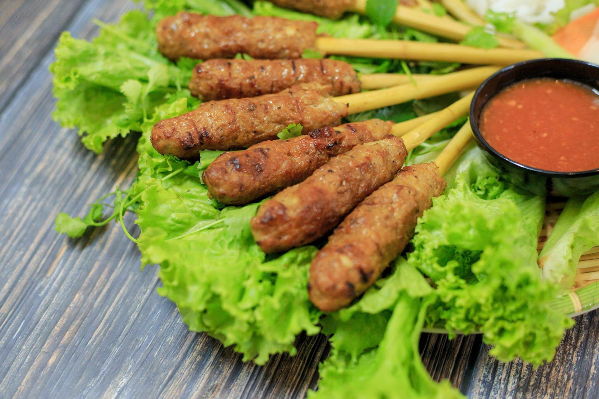 Nem Nướng - Phùng Khoang