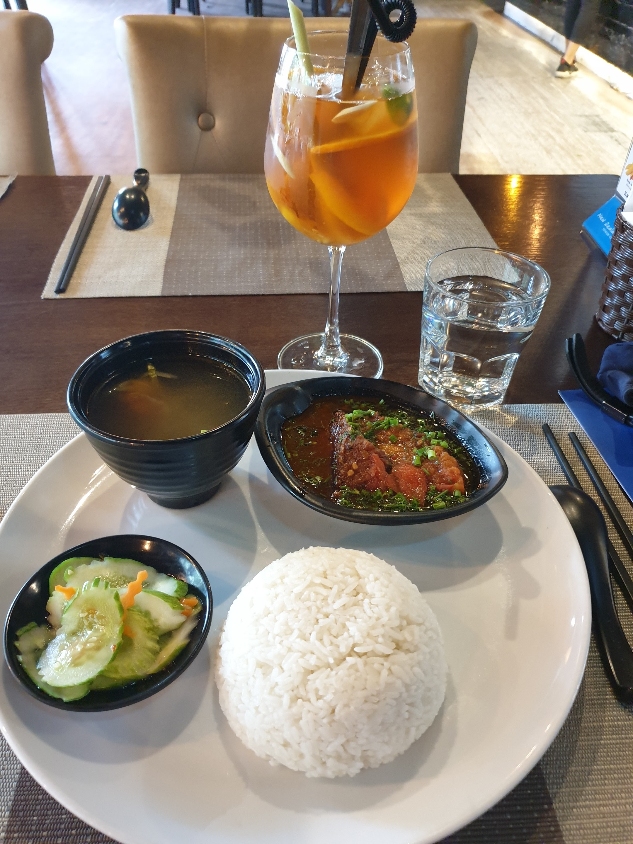 Soulmate Restaurant- Phùng Chí Kiên