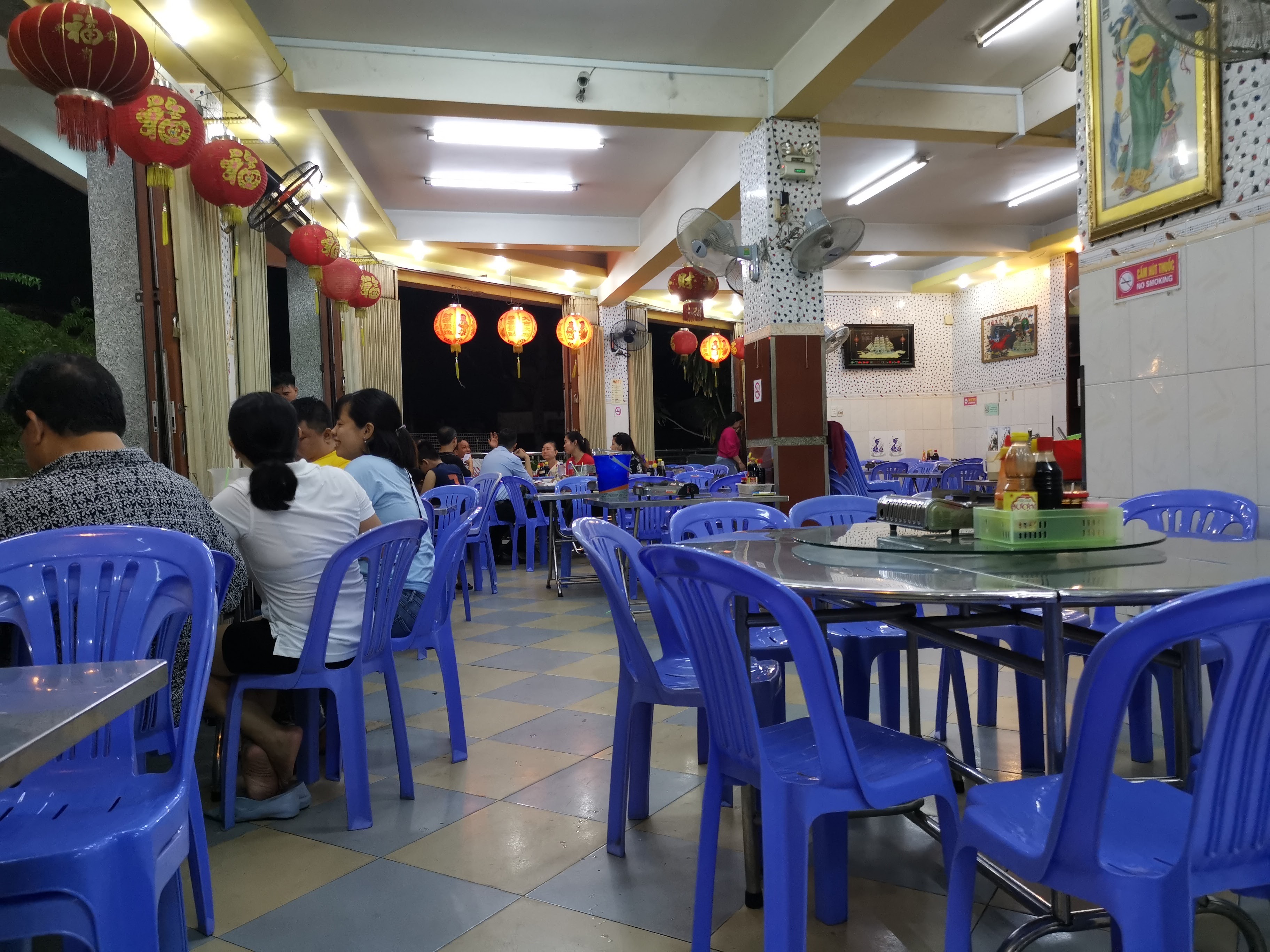 Lẩu Đông Xuyên - Nguyễn Chí Thanh