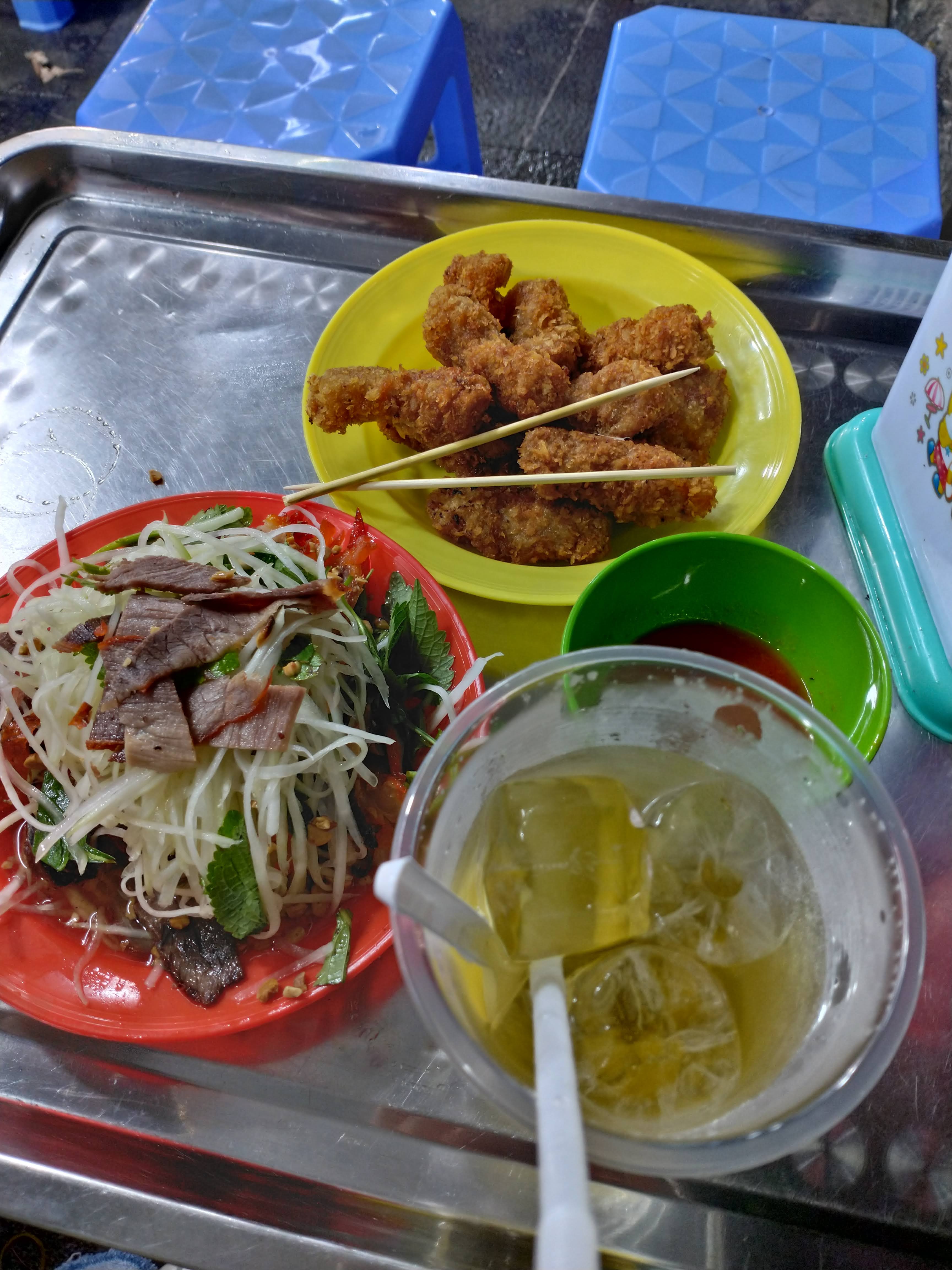 Long Vi Dung - Nộm Thịt Bò Khô - Hồ Hoàn Kiếm