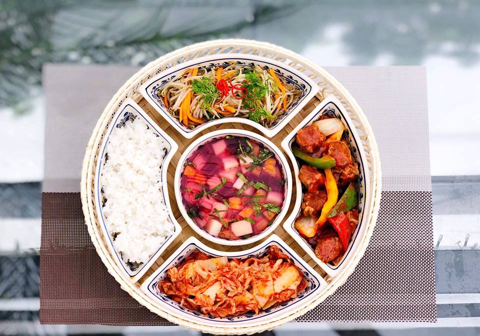 Vivienne Restaurant - Ấu Triệu