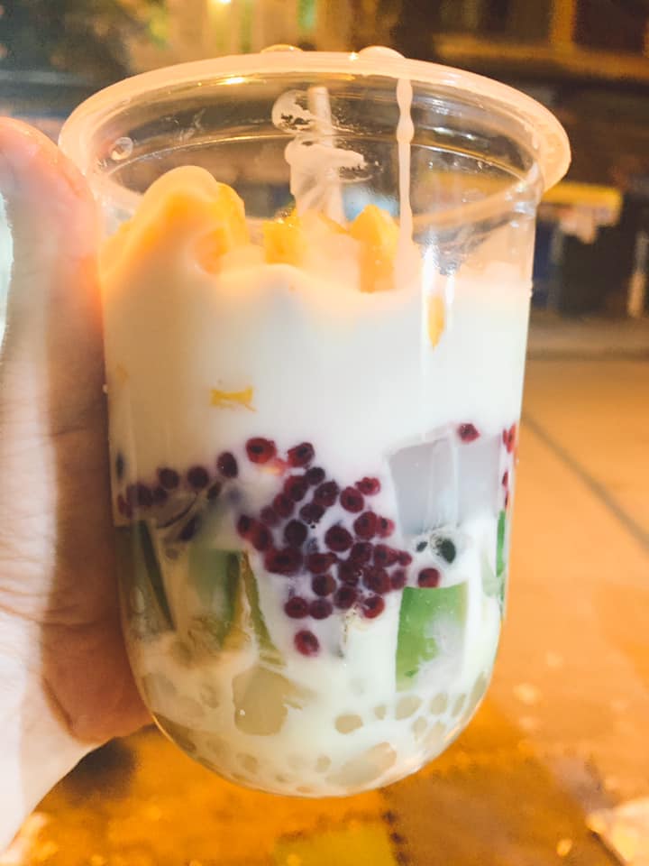 Chè Thủy - Hàng Chiếu