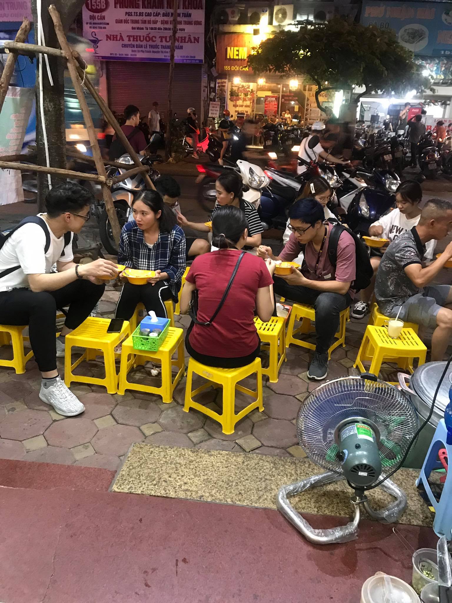 Cháo sườn sụn Cúc - Hai Bà Trưng