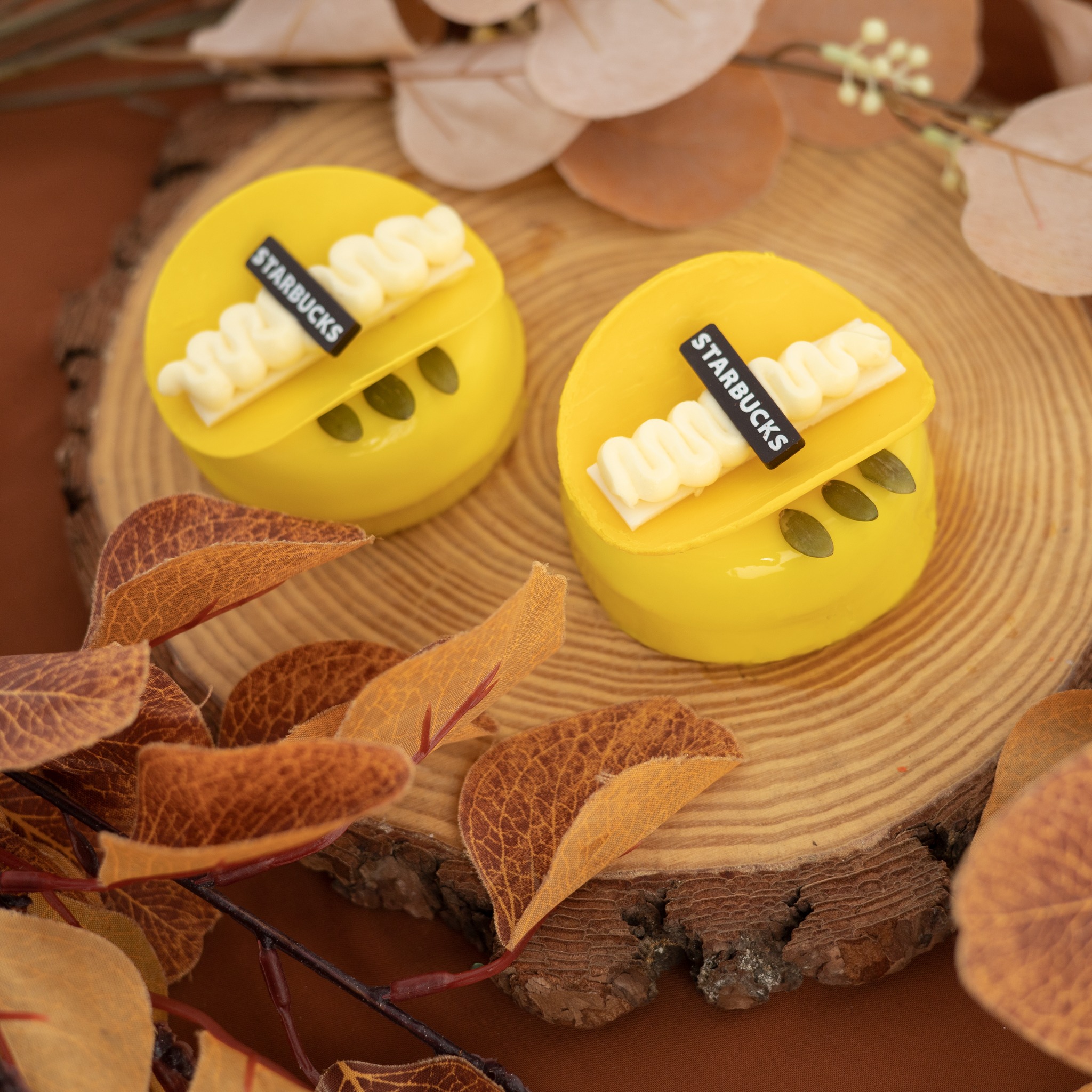 Starbucks Coffee - Duy Tân