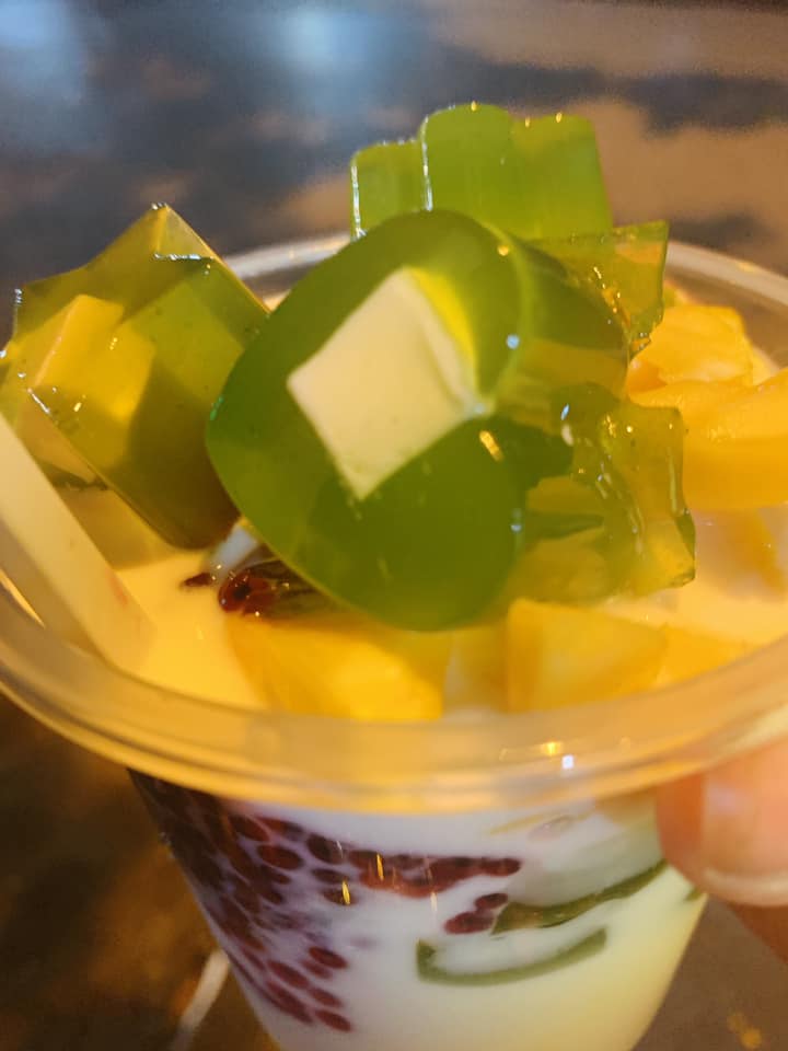 Chè Thủy - Hàng Chiếu