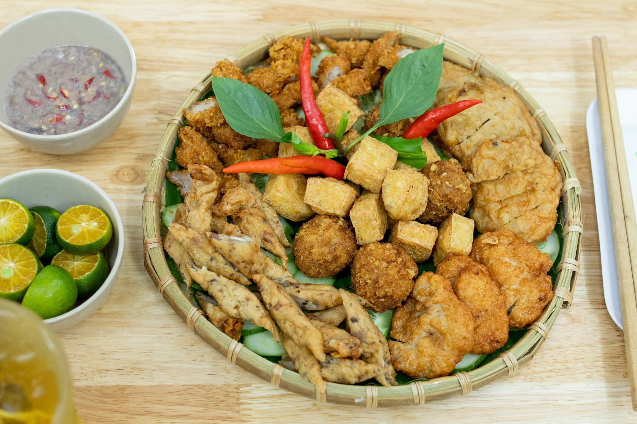 Tiến Hải Quán - Bún Đậu Mắm Tôm - Sư Vạn Hạnh