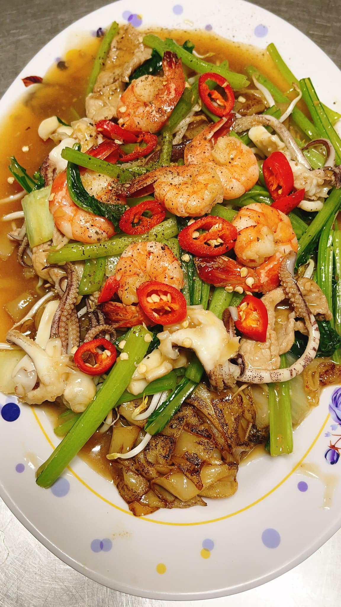 Gà Ác Tiềm Chấn Phát - Phan Xích Long
