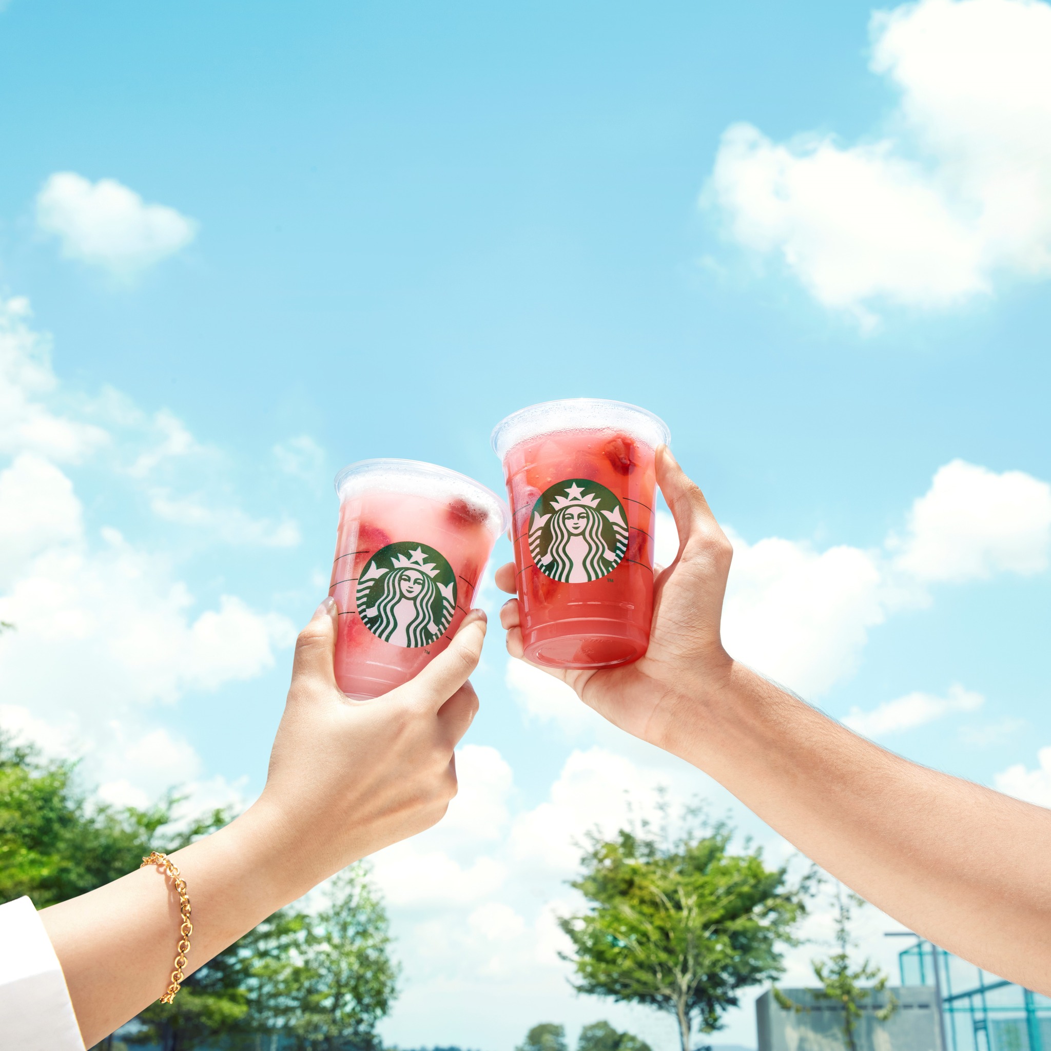 Starbucks Coffee - Duy Tân