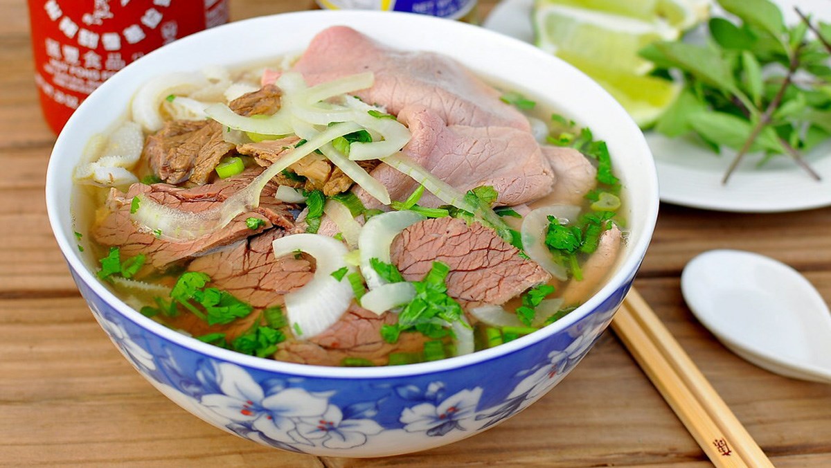 Đức Khôi - Phở Bò - Phùng Hưng