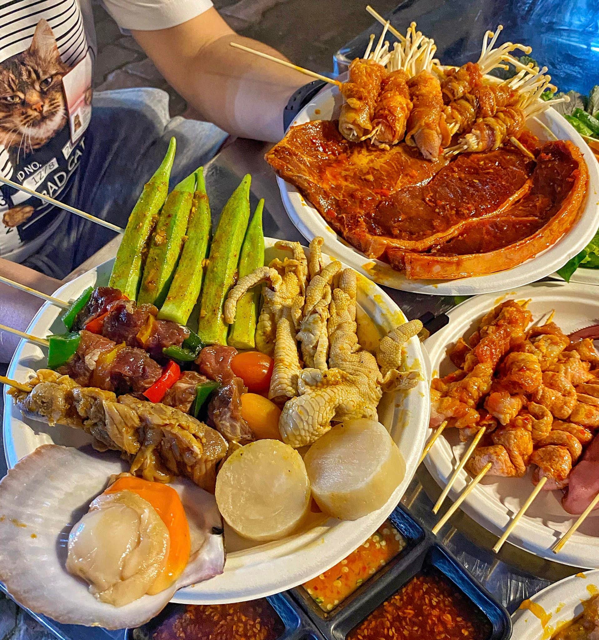 Happy BBQ - Tạ Quang Bửu