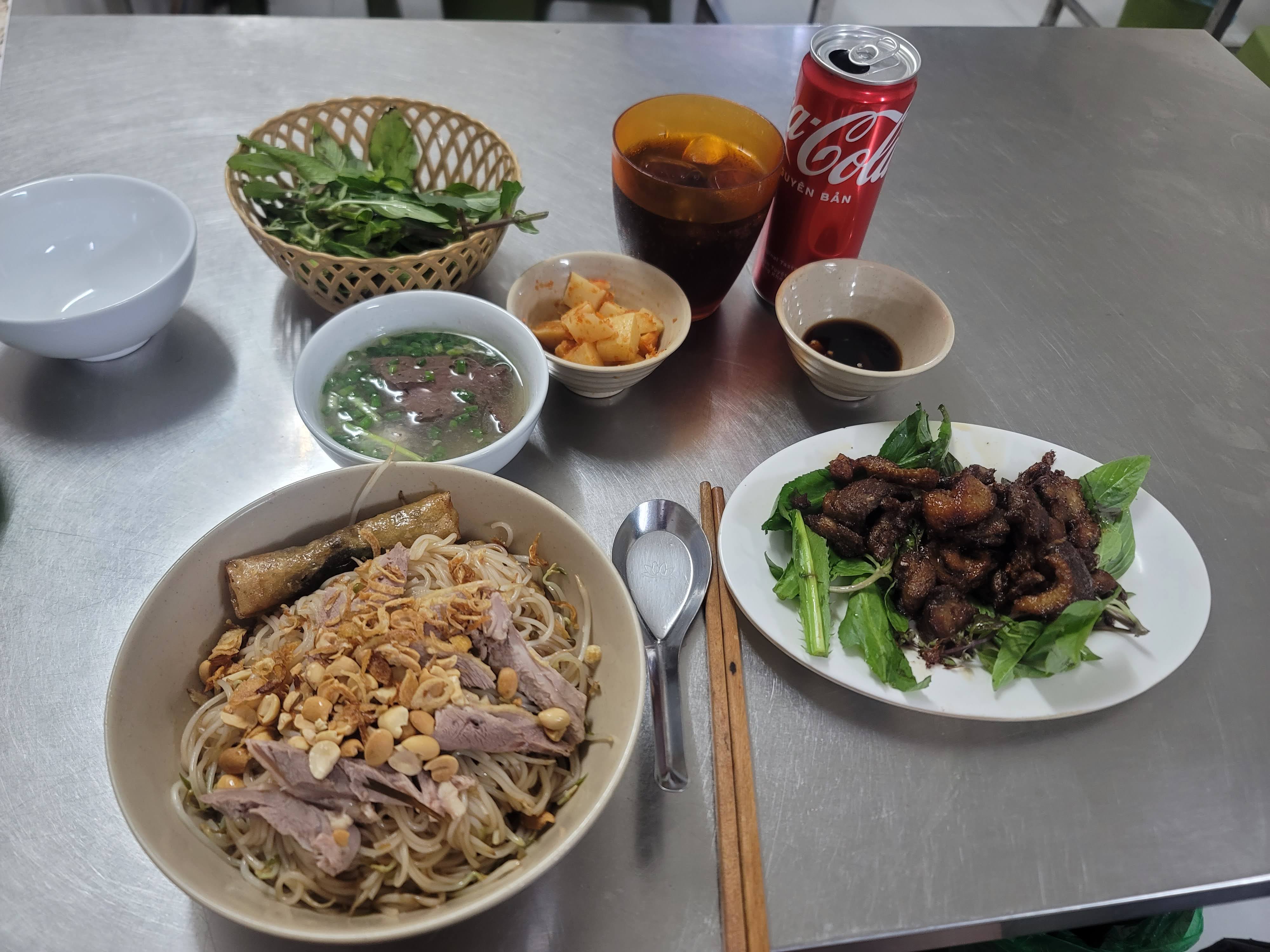 Hạnh - Ngan Dé - Cửa Bắc